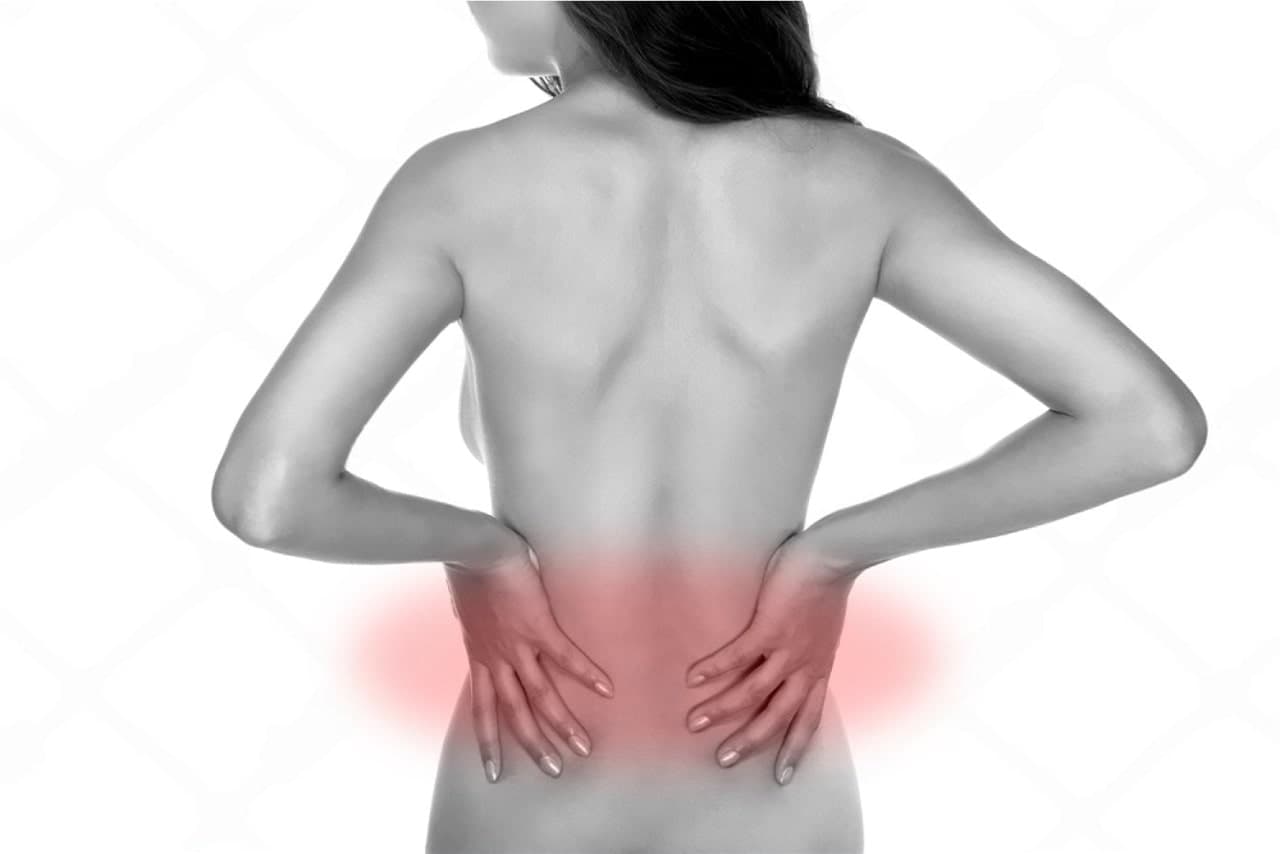 Woman with loose abdominal skin