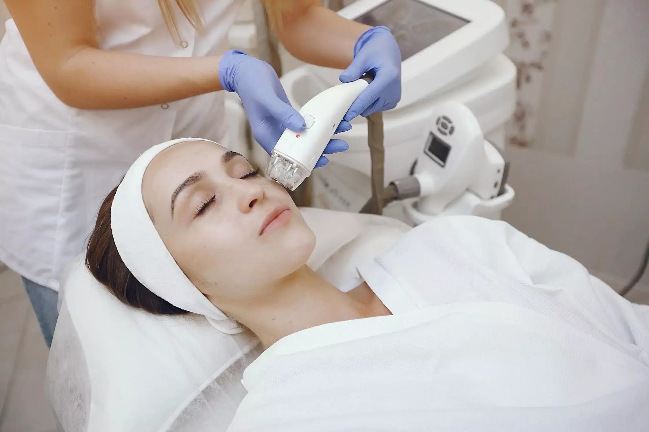 Peeling with PRX-T33